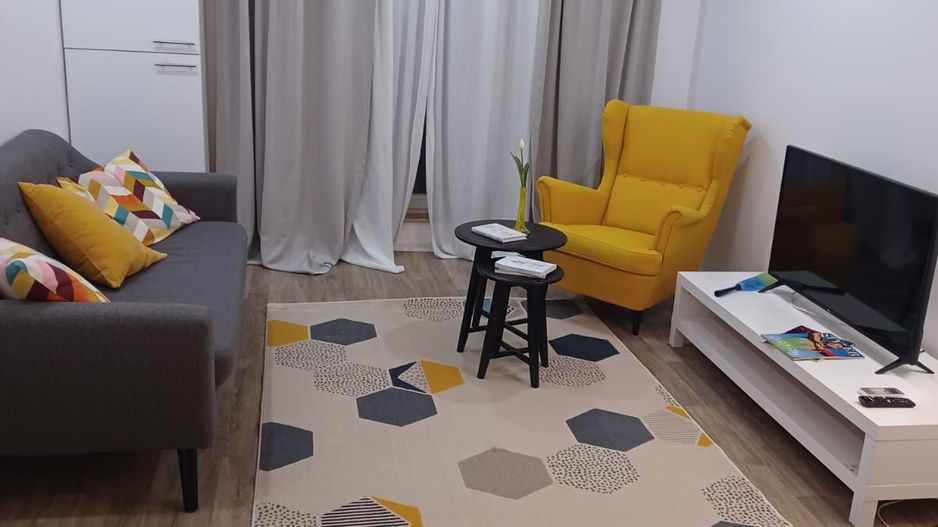 Apartament 2 camere vedere piscina Cosmopolis - Poză 1