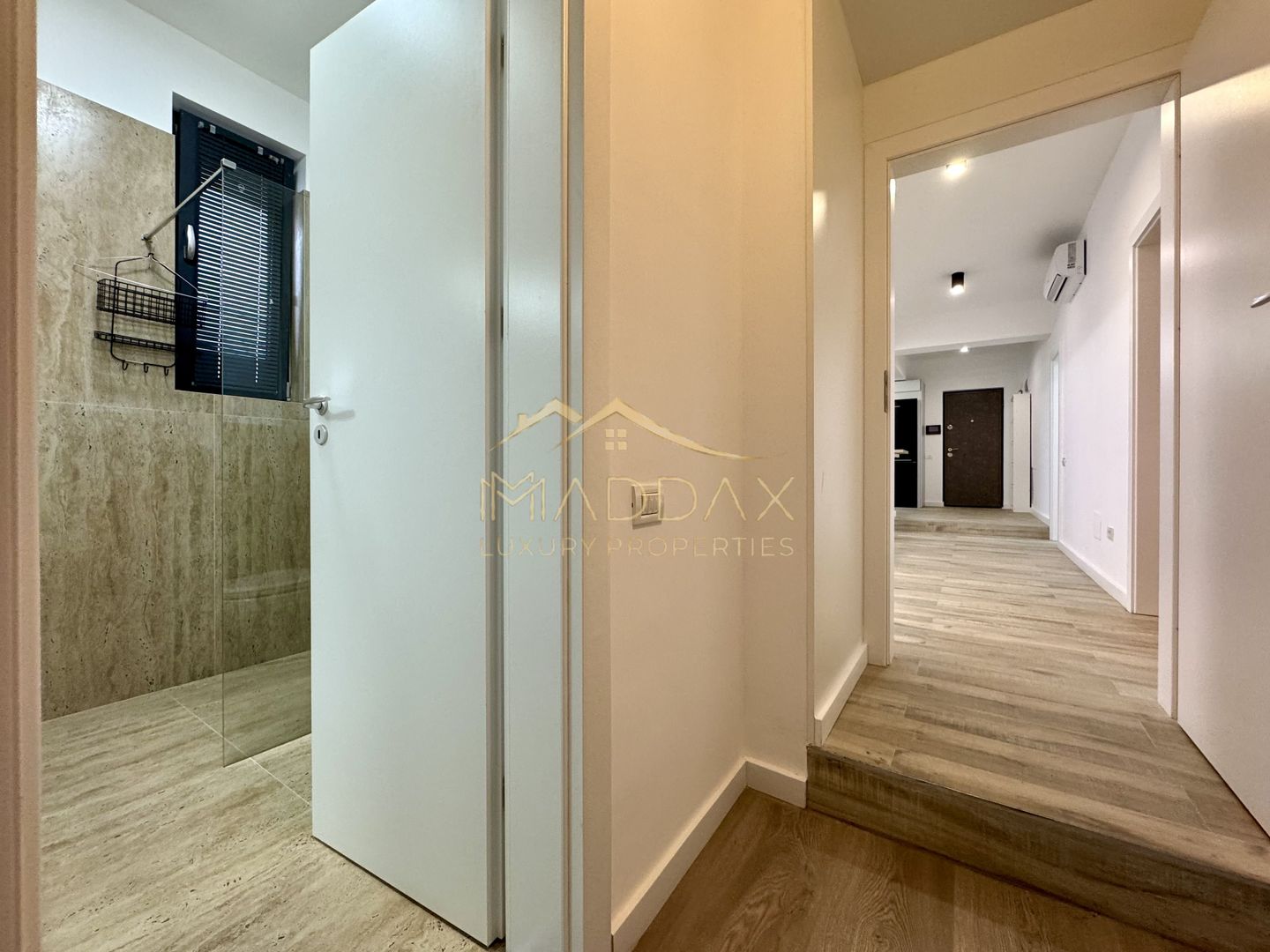 Apartament cu 3 camere *prima inchirere* // zona Herastrau - Poză 34