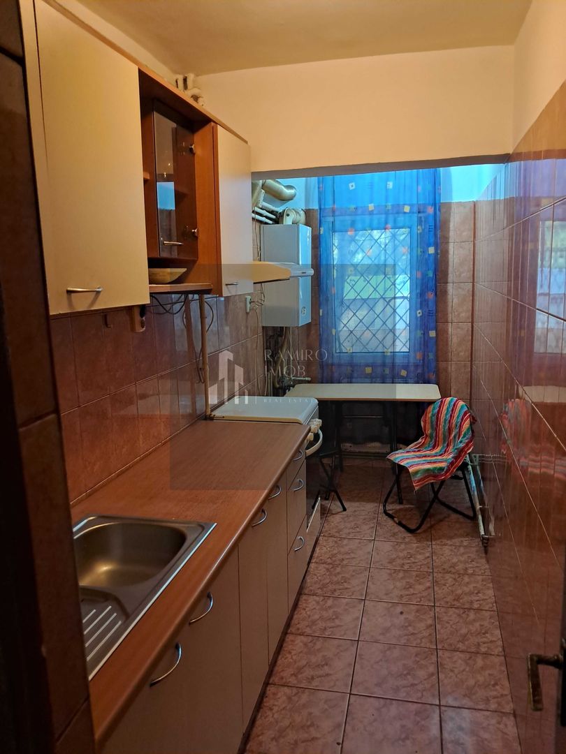 Garsoniera 30mp centrala proprie Sos Giurgiului - Poză 3