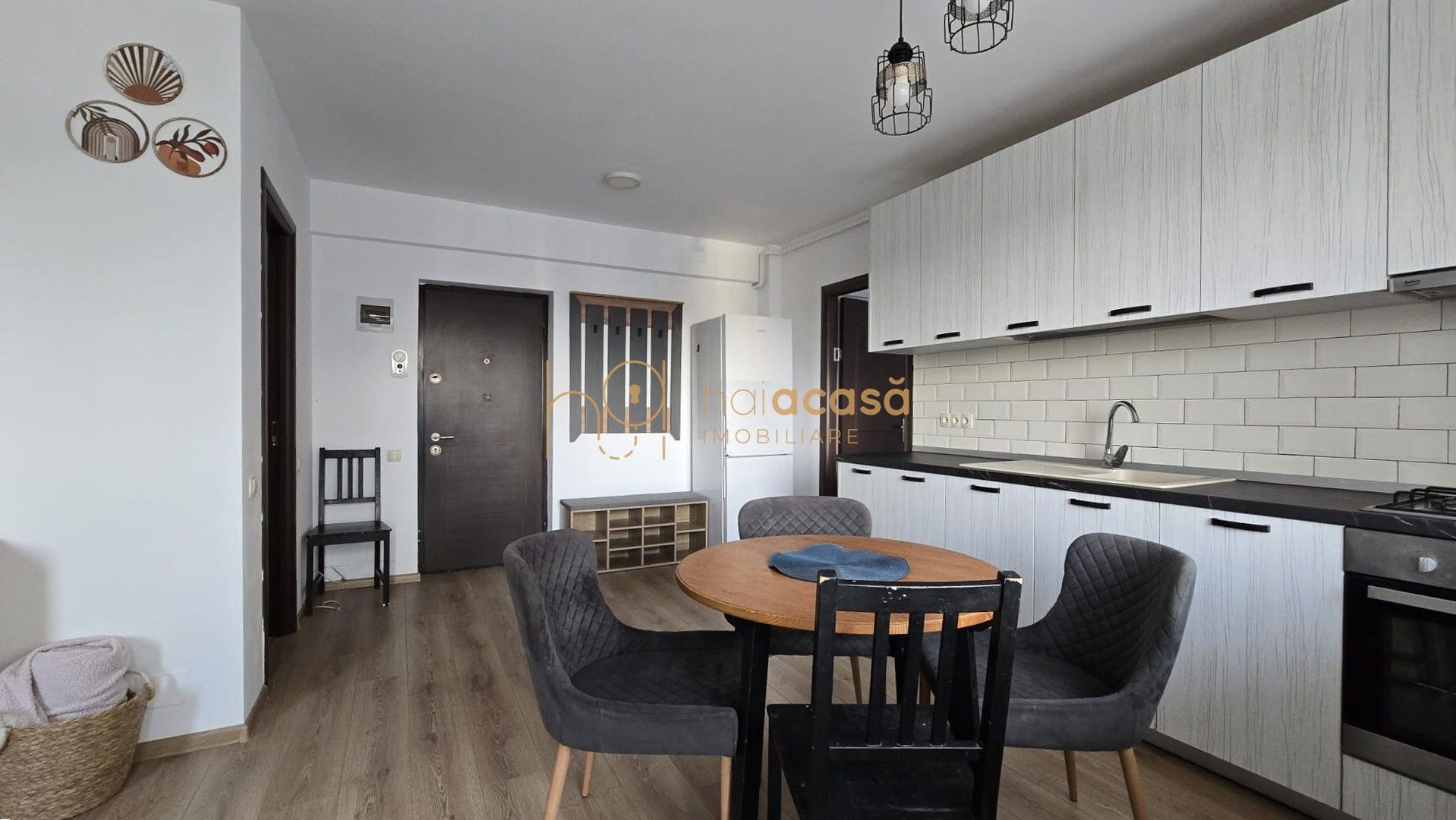 Apartament de inchiriat 56 mp 3 camere zona Florilor - Poză 4