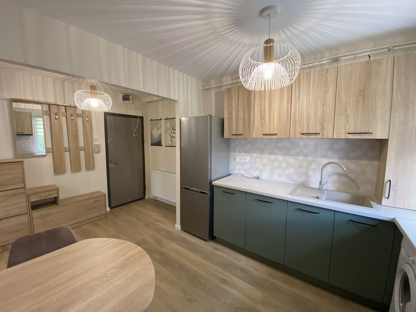 Apartament cu 2 camere in Gemenii, Bd Saturn - prima inchiriere - Poză 4