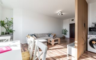 2 camere în blocul Urbanna: Orientare spre răsărit și confort complet - Poză 7
