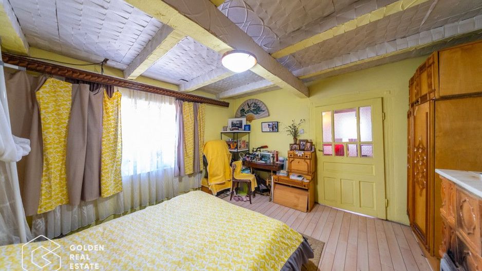 Casa în Curtici cu două corpuri de cladire, teren de 1080mp, comision 0 % - Poză 5