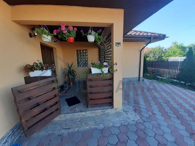 Vând casă Voinești super pret - Poză 3