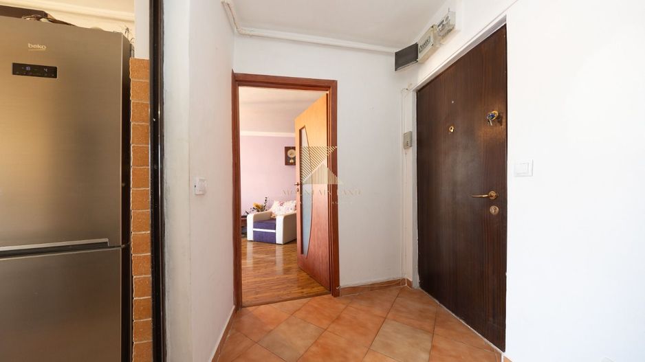 Apartament 3 camere, vedere superbă, Răcădău, str. Carpenului - Poză 13