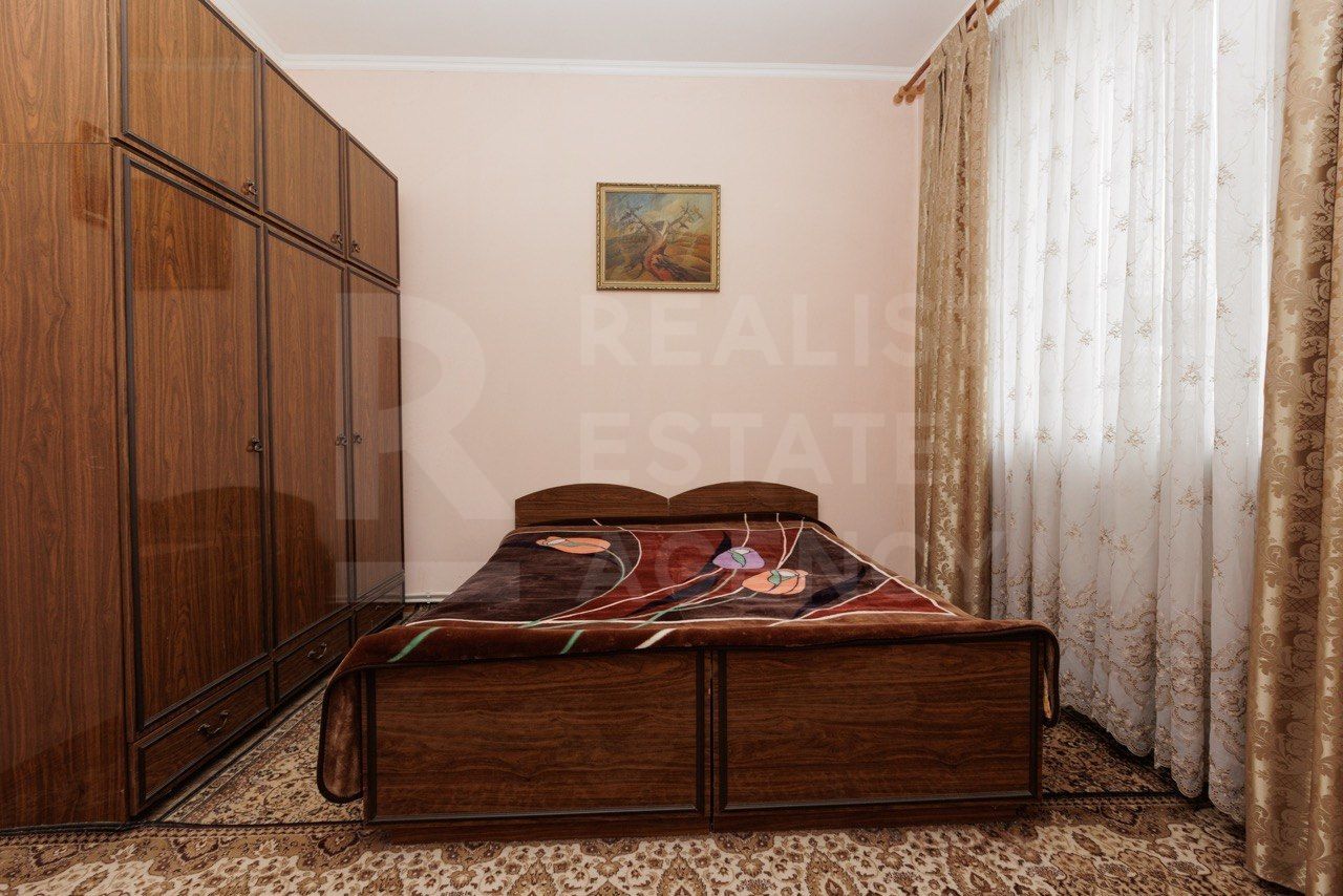 Vânzare, casă 3 nivele , str. Sihastrului, Codru - Poză 15