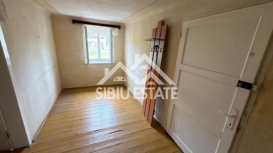Apartament la casă, 2 camere | Zona Strada 9 Mai – Constituției - Poză 1