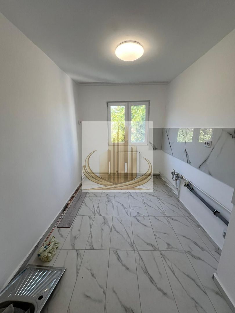 Ap 2 cam| Renovat integral | Etaj Intermediar | Shopping City | Turist - Poză 5