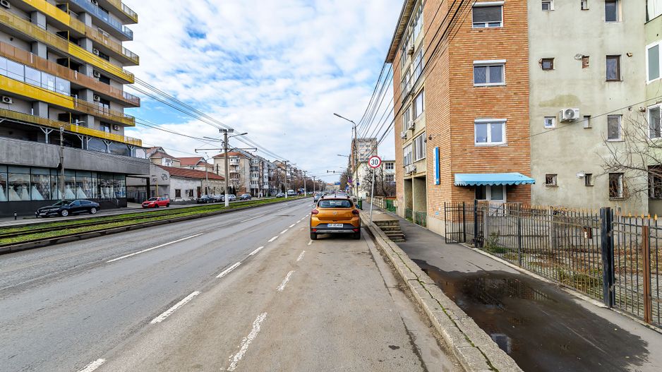 REZERVAT! Spațiu cu acces stradal Calea Iuliu Maniu. - Poză 2