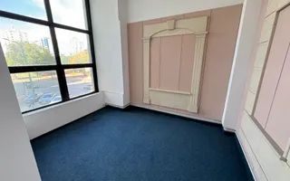Spațiu comercial 493 mp utili | Locație centrală | Vizibilitate excelentă | - Poză 43