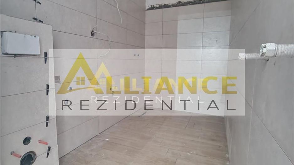 Apartament 2 camere decomandat - Poză 6