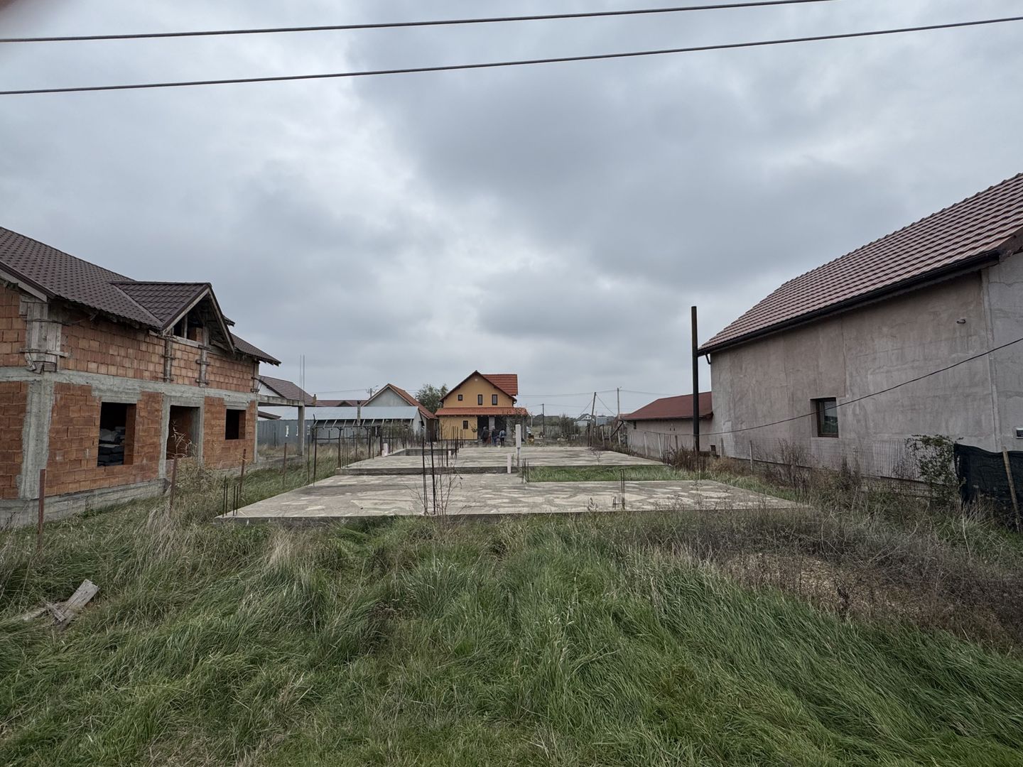 Teren Intravilan Becicherecu Mic Cu Proiect Si Autorizatie,Fundatie Finalizata - Poză 2