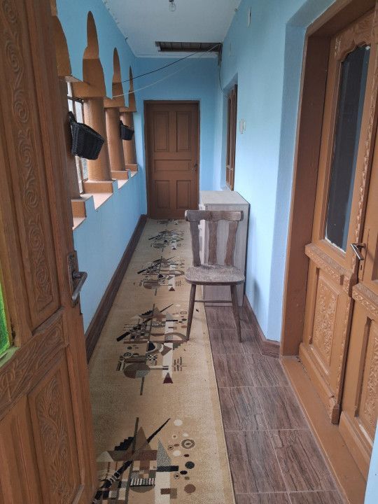 Casă tradițională cu teren generos – Borosteni, Peștișani, jud. Gorj - Poză 2
