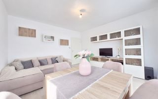 REZERVAT  Apartament spatios si modern spre inchiriere, PET FRIENDLY - Poză 1