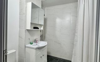 Apartament de închiriat, 4 camere, Piața Alexandru cel Bun 2, Iași - Poză 4