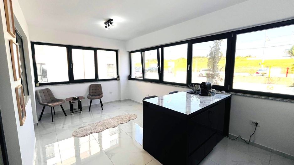 Eleganta si confort | 2 camere in bloc nou, parcare – zona Panoramic - Poză 8