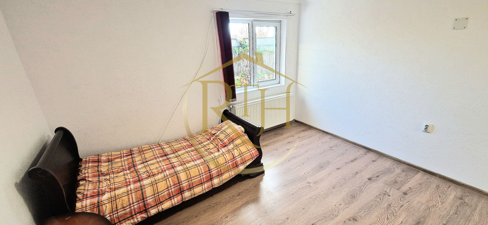 Apartament 2 camere de inchiriat curte, foișor,grădină – zona Shopping City - Poză 6