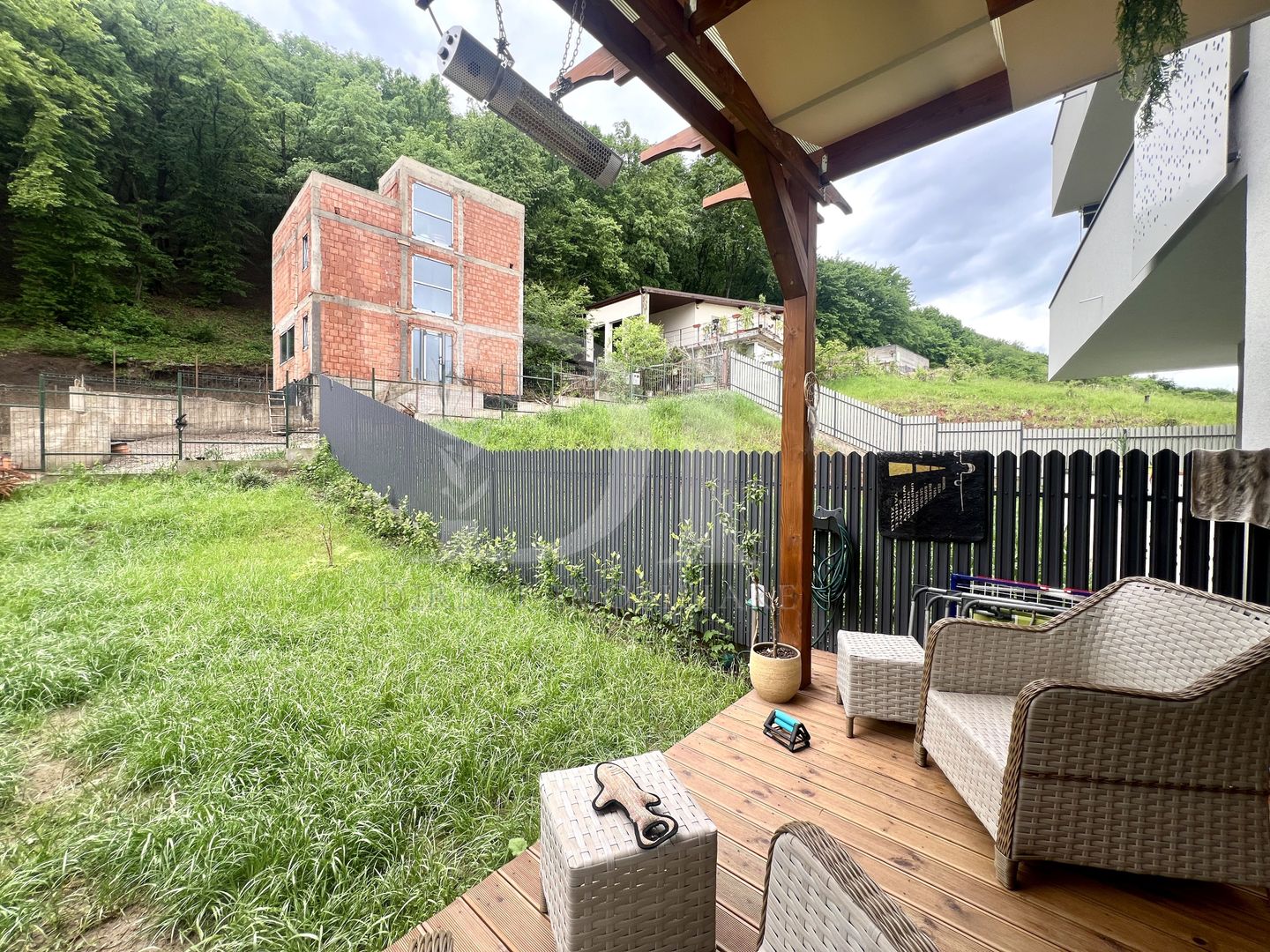 Apartament 3 camere | Curte 120mp | Zona Parcul Poligon - Poză 16