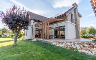 Proprietate exclusivista de vanzare: 2 case | 9 camere | 2000 mp teren - Poză 29