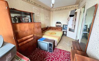 Apartament cu 4 Camere, Etaj Intermediar, Lift, Zona Bd. Transilvaniei - Poză 2