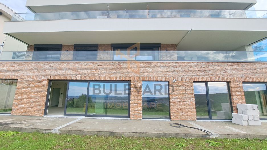 Apartament exclusivist, curte individuala, parcare acoperita, zona Europa - Poză 2