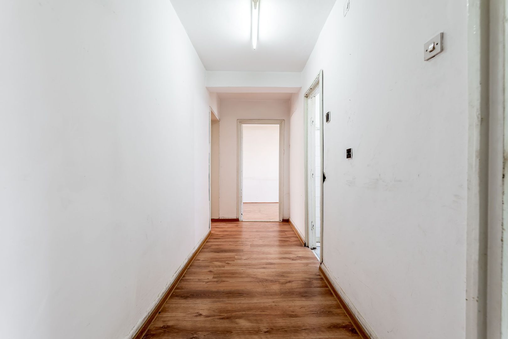 Apartament spatios cu 2 camere decomandat la etajul 3 Comision 0 - Poză 4