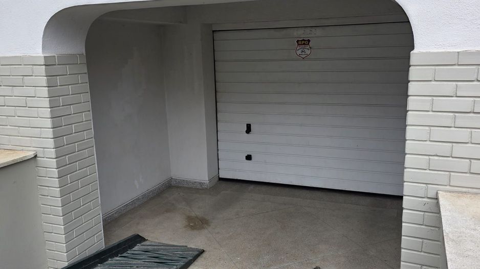 Vila de inchiriat - Poză 34