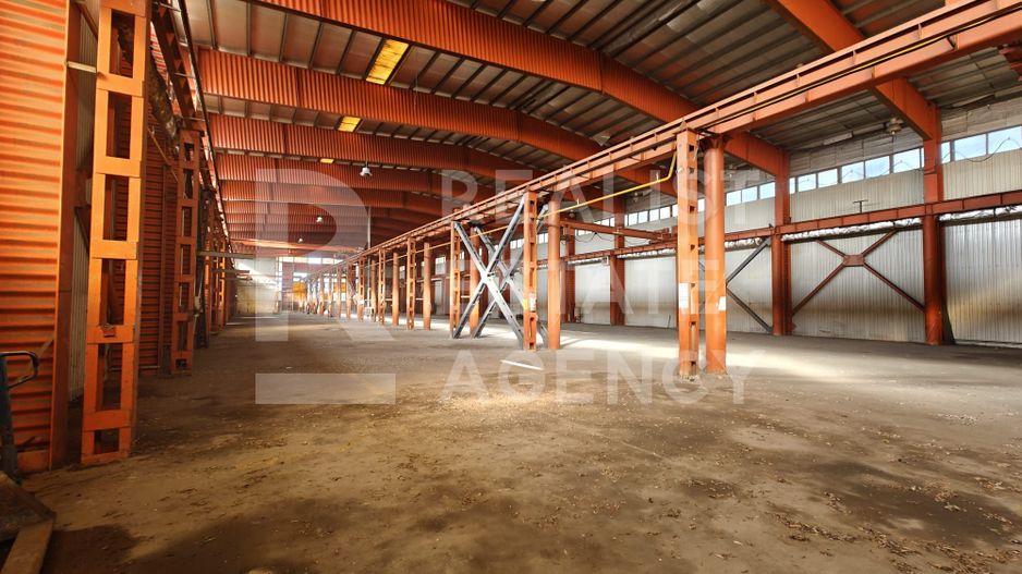 Vânzare, hală industrială, 3820 mp, Cristian, Brașov - Poză 1