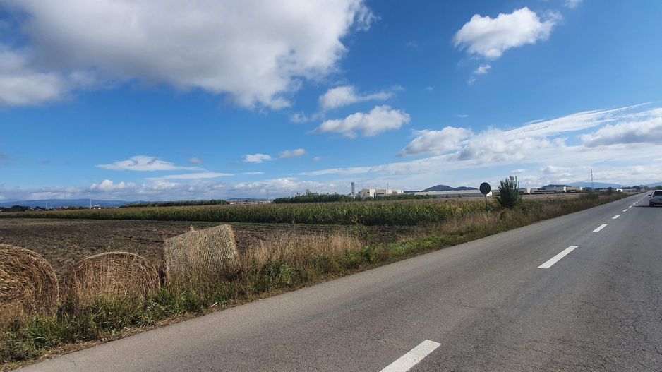 Oportunitate!DN13-Stupini teren ideal constructie hala industriala - Poză 6