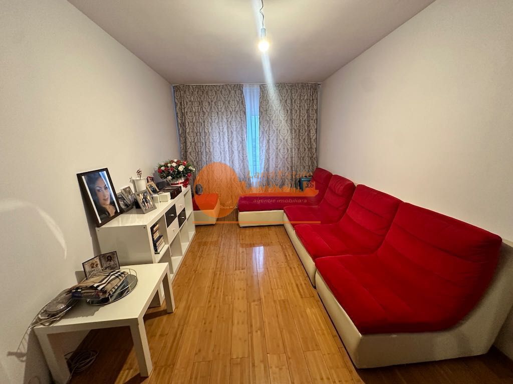 Apartamemt cu 3 camere in zona Rahova - Poză 7