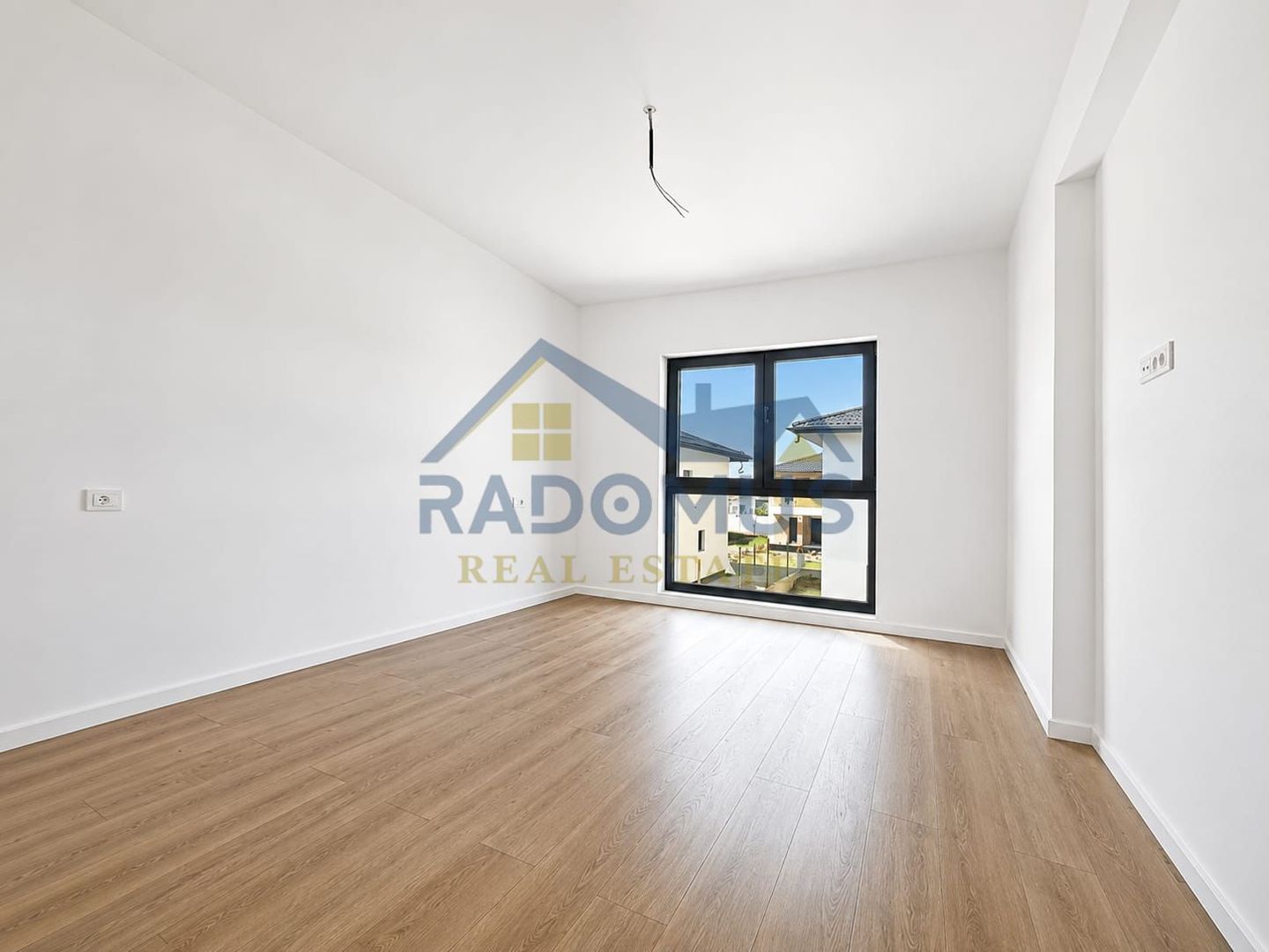 Gata de Mutare! Str. Miorița Berceni | 360 mp Teren | Facturi Reduse - Poză 12