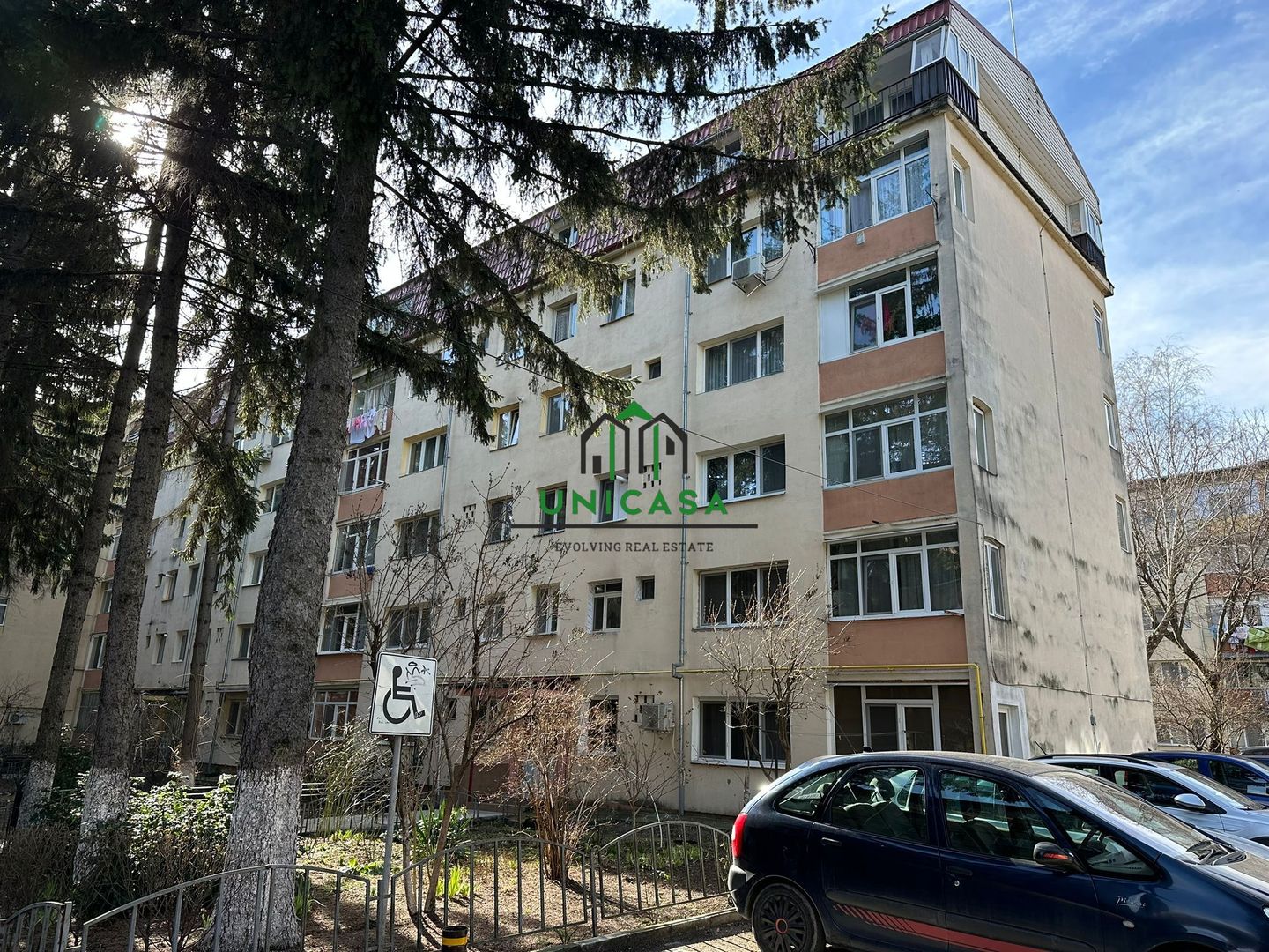 Mansarda - Zona Nord - Poză 1