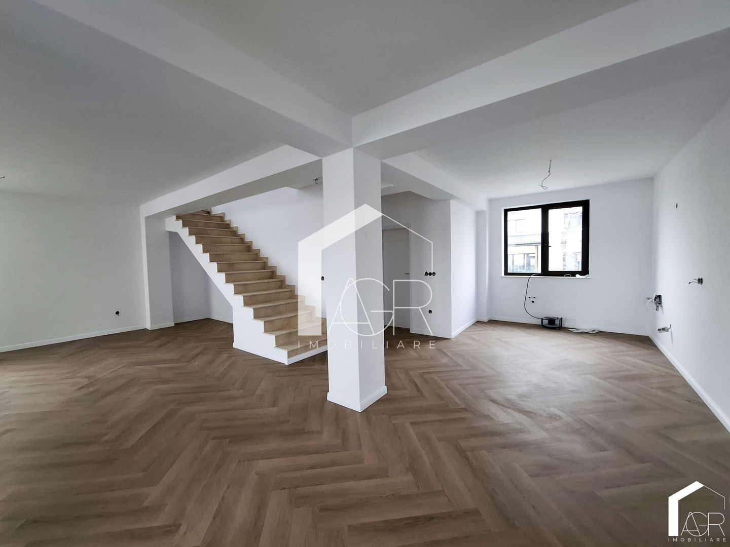 Vila P+1E, cu 4 camere, Paulesti - Poză 3