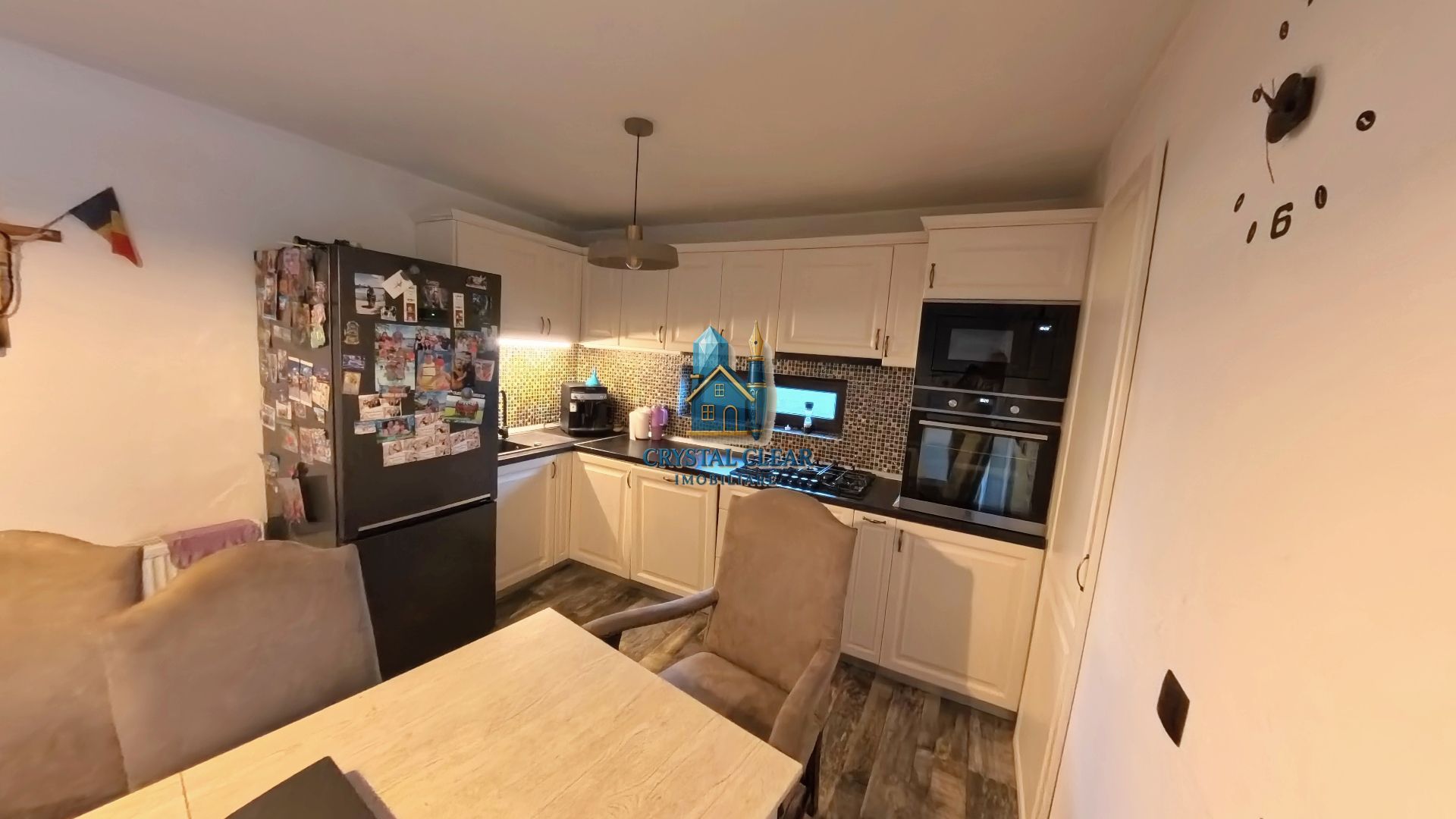 Casă 4 dormitoare și teren de 857 mp - zona Sântana de Mureș - Poză 5