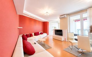 De vanzare Apartament Penthouse, Ultrafinisat,2 parcari, Ared R22 Arad - Poză 2
