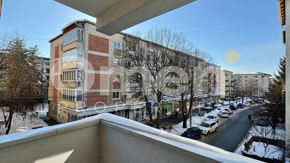 Apartament 2 camere de închiriat | zonă ultracentrală | loc de parcare inclus | - Poză 11