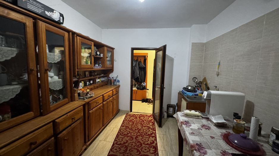 Apartament 4 camere de vânzare – Faleza Nord, centrala pe gaze, Ocazie - Poză 4