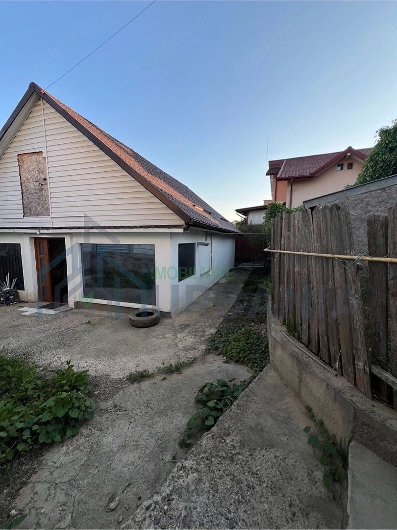 Casă de vânzare în Valea Adâncă, aproape de CUG Nicolina - Poză 2