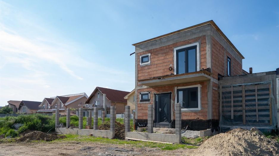 Casa in Oradea 2 dormitoare 2 bai garaj - Poză 9