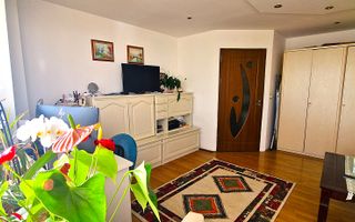 Vand apartament 2 camere,zona linistita cu mult spatiu verde ,0 Comision - Poză 2