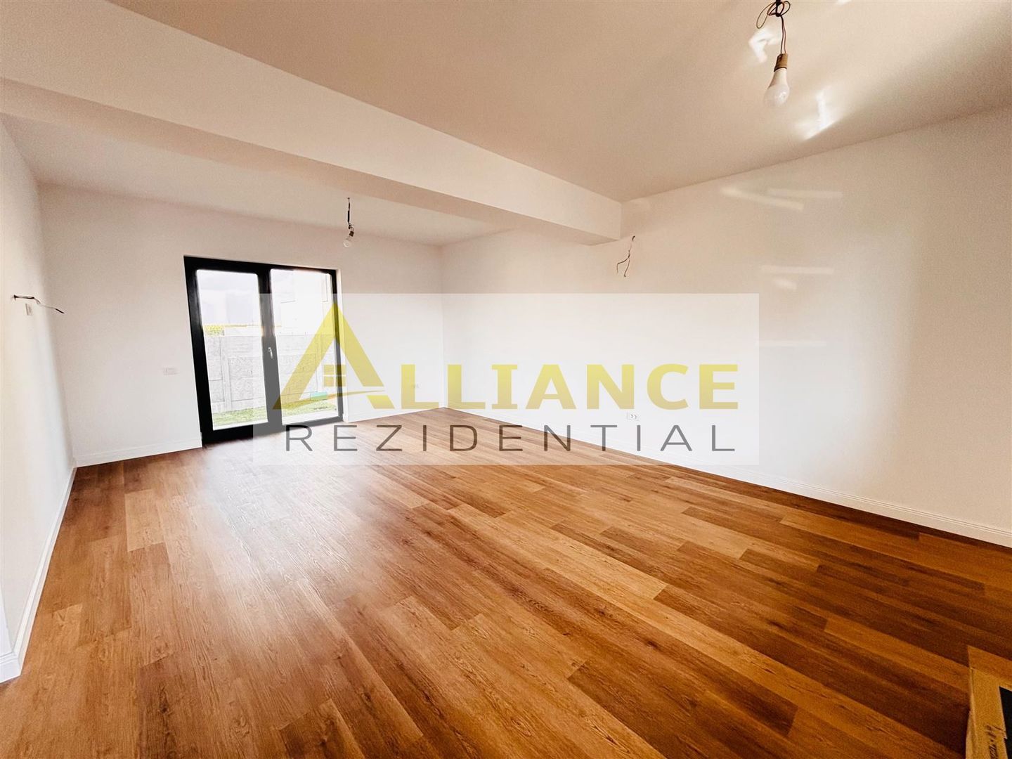 Casă individuală 5 camere  2 băi | Suprafață utilă 125 mp | Suprafața teren 310 mp - Poză 5