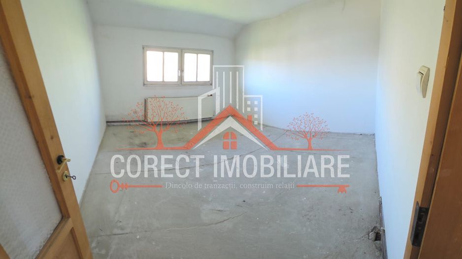 Apartament 4 camere – 70 mp utili + pod 30 mp – Etaj 5 – Preț 48.000 € - Poză 9