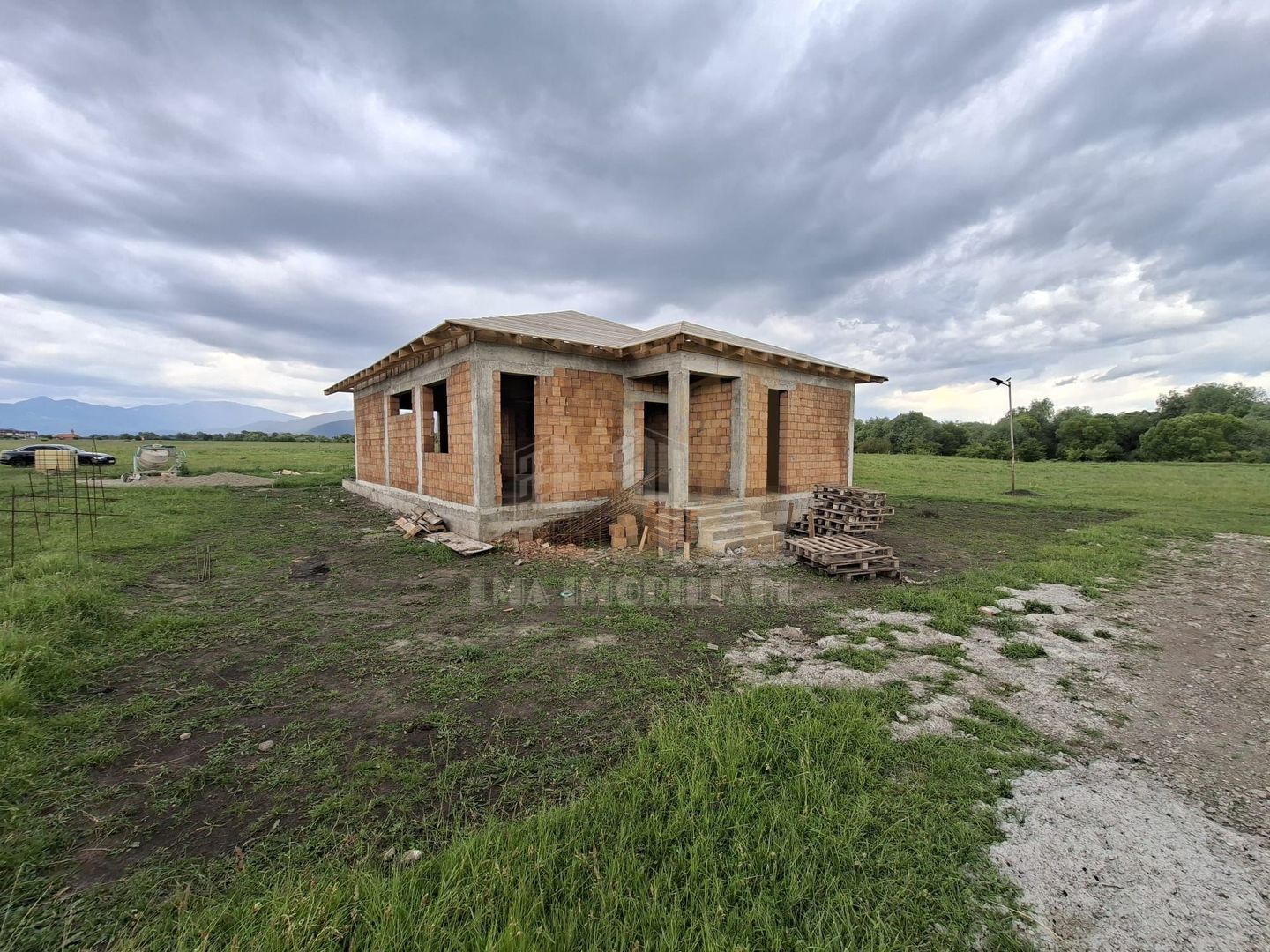 Casa individual Sanpetru Brasov Strada Drumul cu plopi - Poză 2