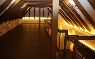 CLADIRE SPECTACULOASA IN DOMENII - Poză 1