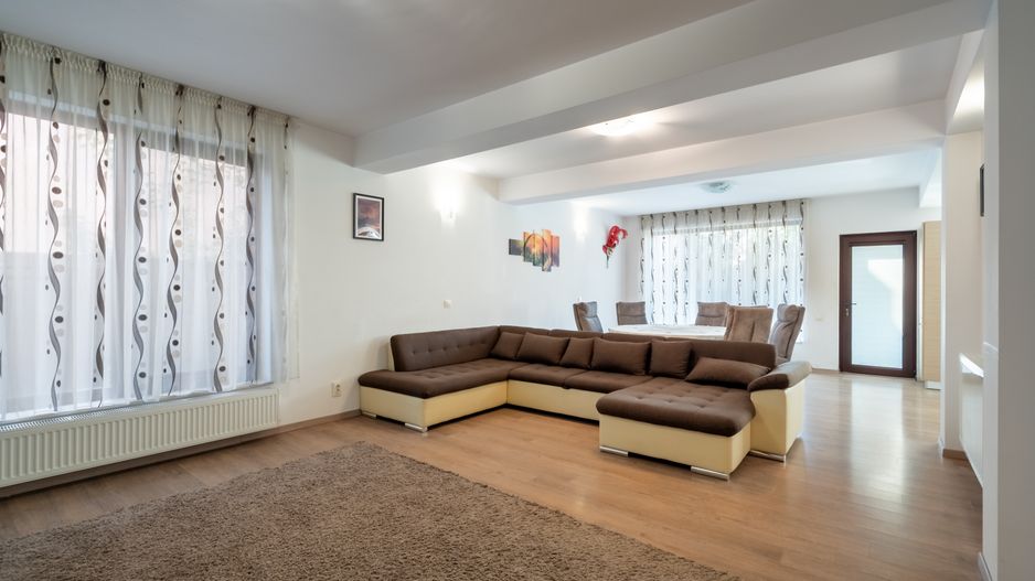 Casa in zona Vitan - Splai, ideala pentru orice tip de activitate sau locuinta - Poză 7