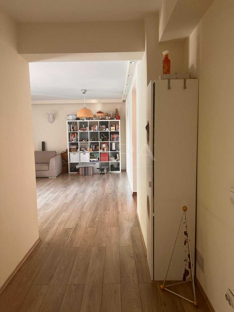 Apartament 3 camere, garaj subteran, 90mp, vedere spre pădure! - Poză 3