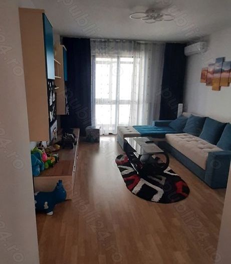 inchiriez apartament 3 camere ,loc parcare - Poză 1