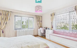 Vilă cu 6 camere de vânzare în zona Central - Poză 58