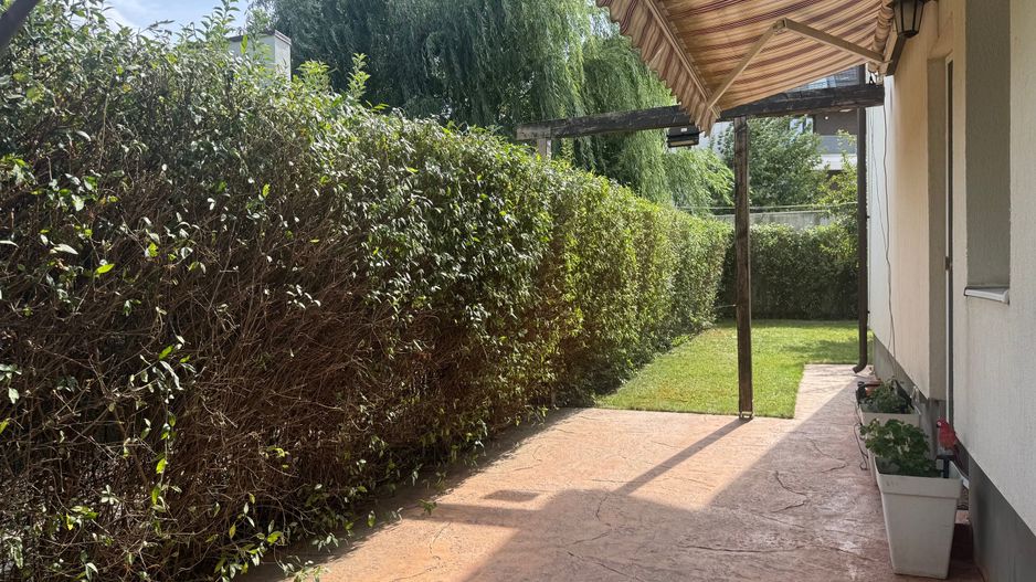 Casa Otopeni 23 august 4 camere, curte 250m - Poză 6