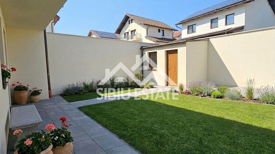 Casa Selimbar 4 camere, 2 bai, terasa, curte si magazie - Poză 5